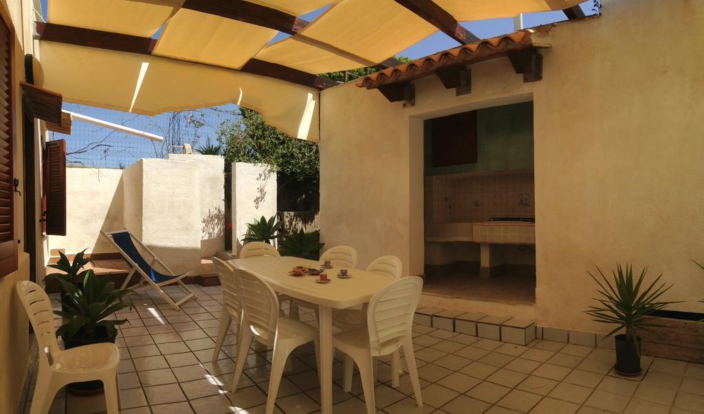 La Torretta Villa Favignana Phòng bức ảnh